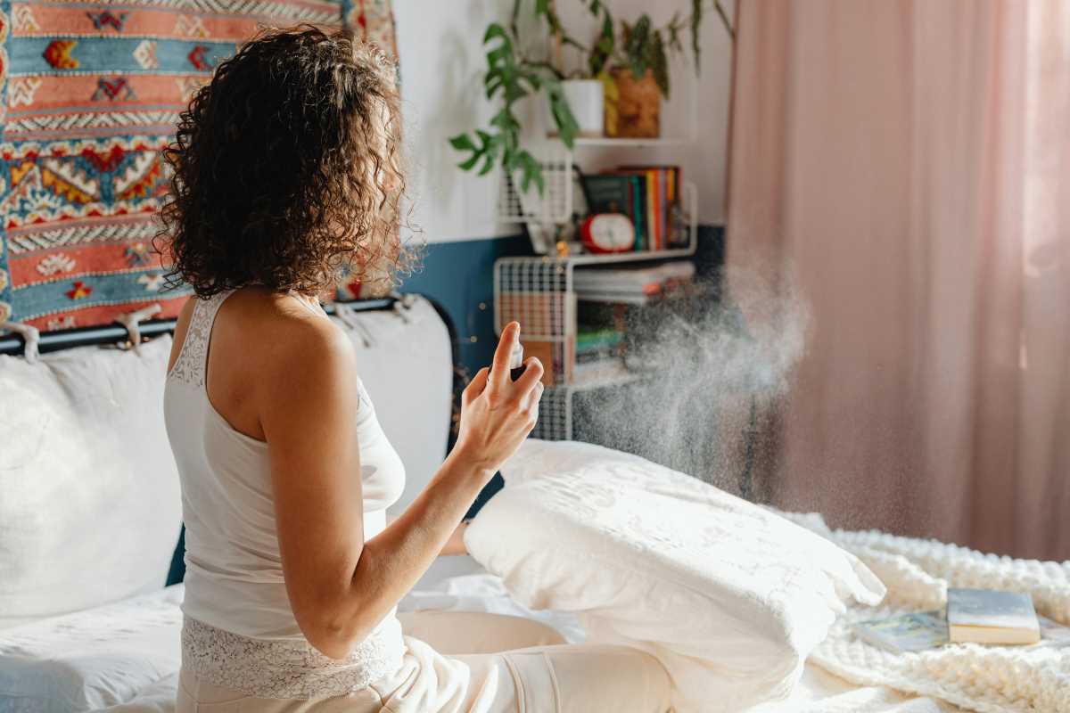 5 DIY Natural Air Fresheners for Your Home